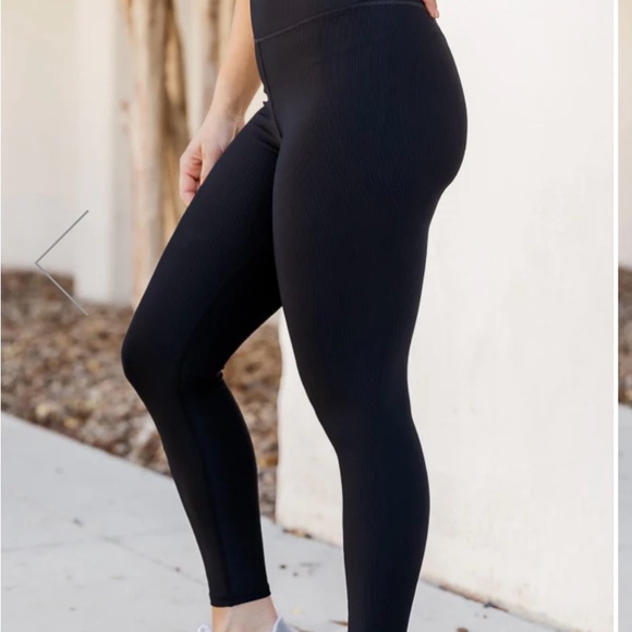 Ribbed Black Leggings - Picture 1 of 5